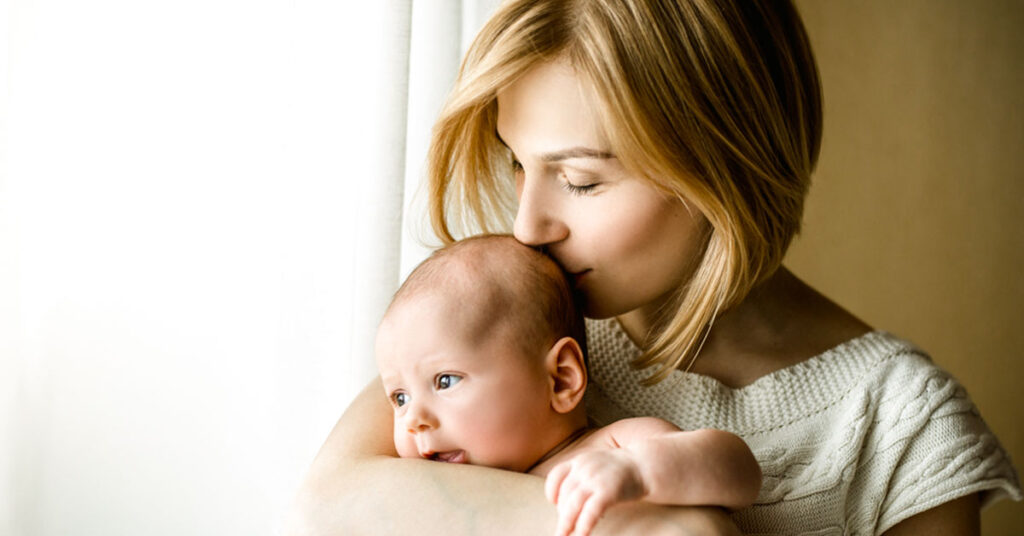 Can childbirth affect hair growth?
